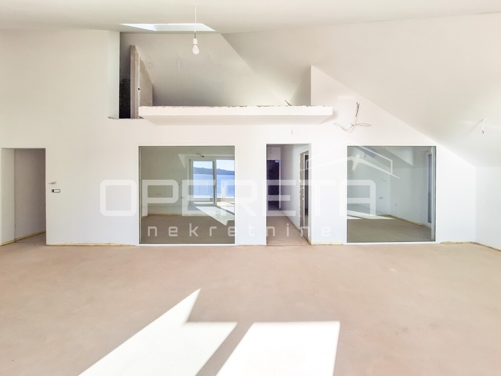 Image 6181529 - 5