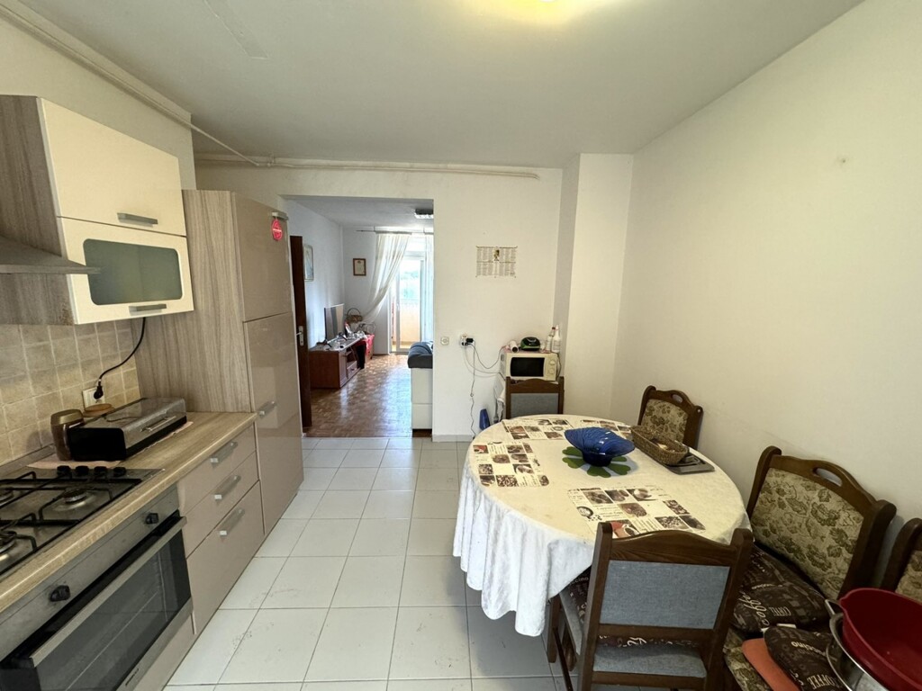 Image 6182965 - 5