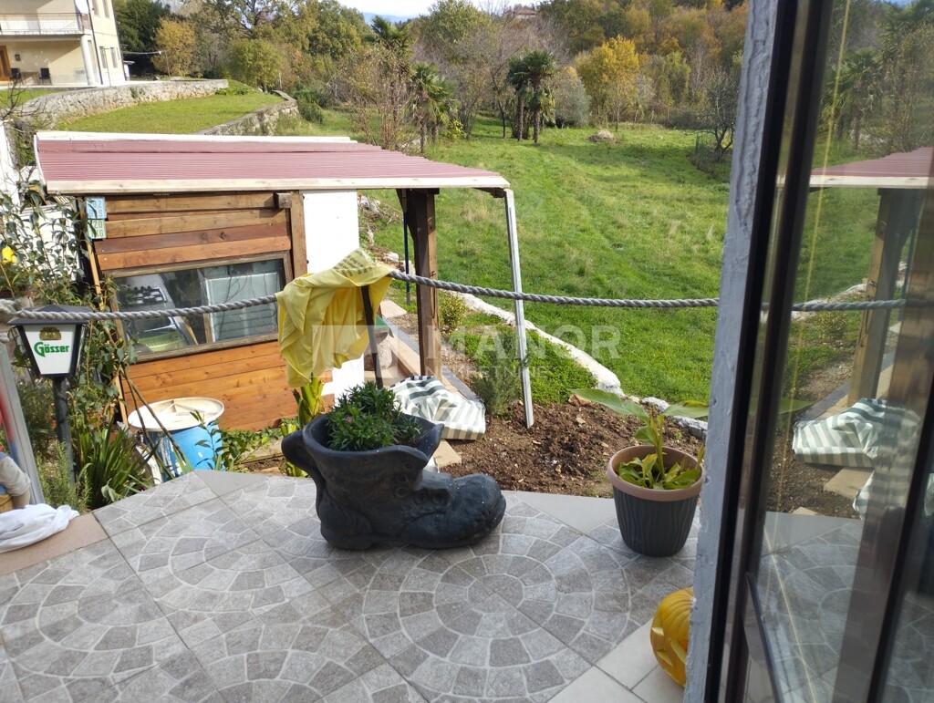 Image 6183565 - 9