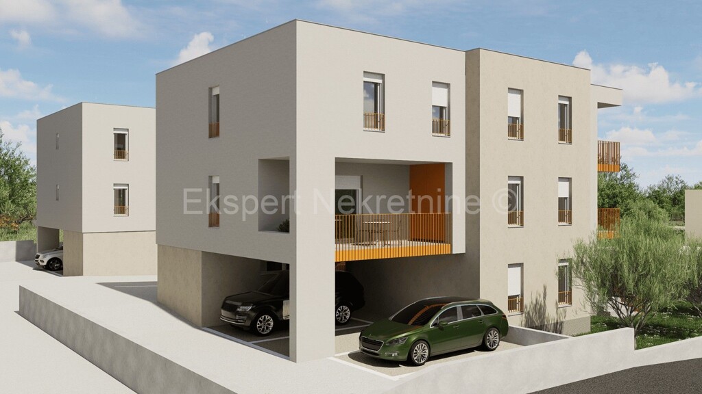 Image 6184398 - 3