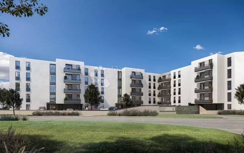 Thumbnail 6184777 - 1