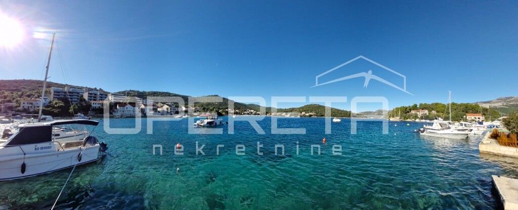 Image 6185384 - 6