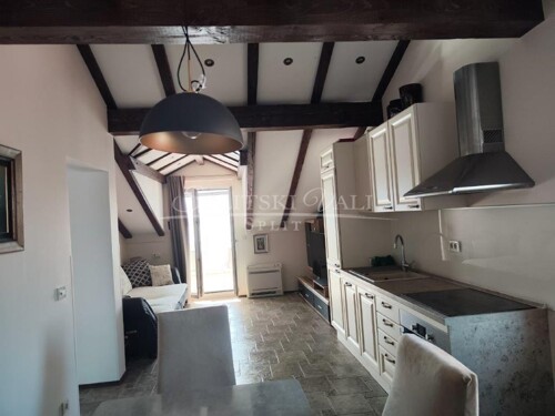 Thumbnail 6185419 - 10