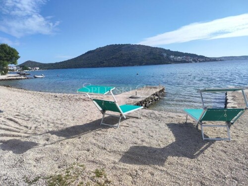 Thumbnail 6185419 - 32