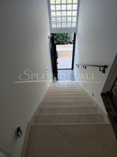 Thumbnail 6185419 - 28