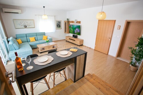 Thumbnail 6185421 - 10