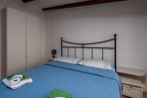 Thumbnail 6185492 - 9