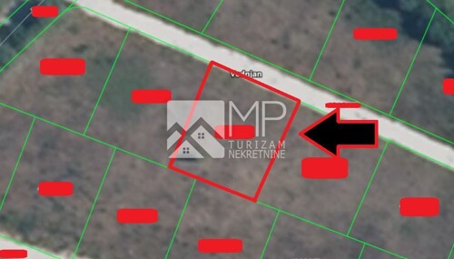 Vodnjan, poljoprivredno zemljište 500m2