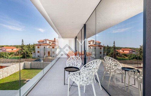 Thumbnail 6185937 - 25