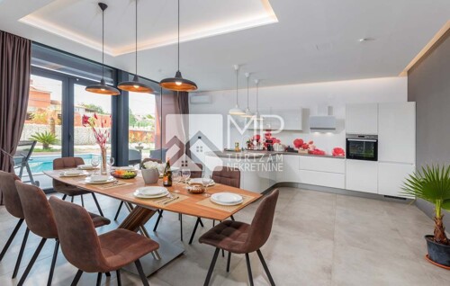 Thumbnail 6185937 - 16