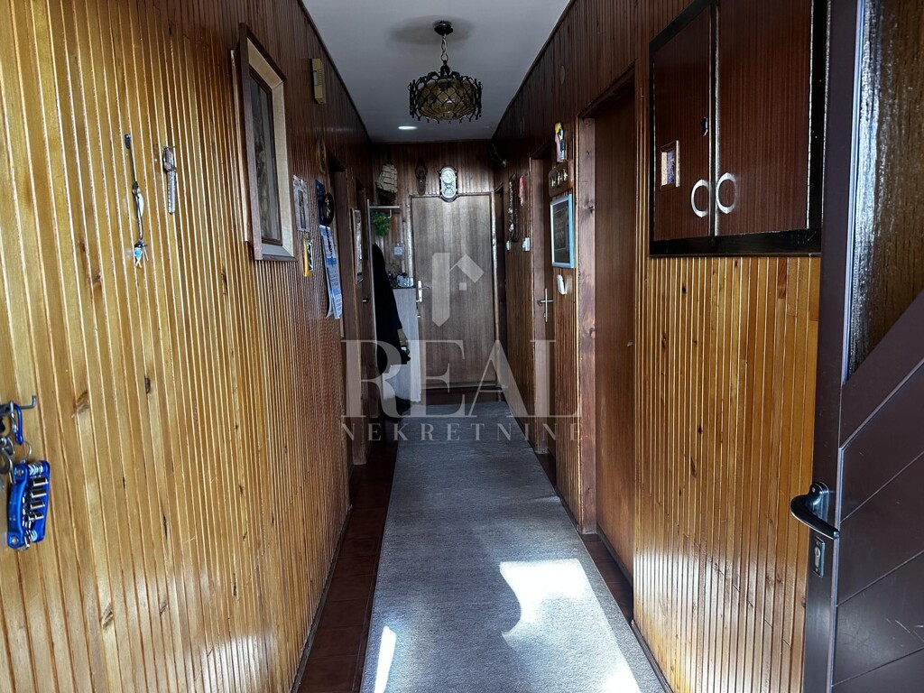 Image 6188130 - 3