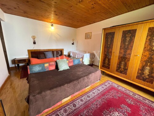 Bribir - Kuća s garažom