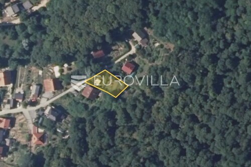 Zaprešić, Jablanovec, građevinsko zemljište površine 1376 m2