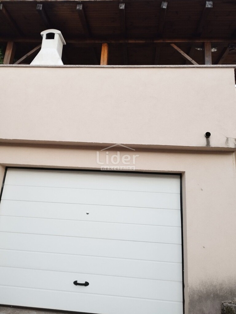 Image 6188719 - 6