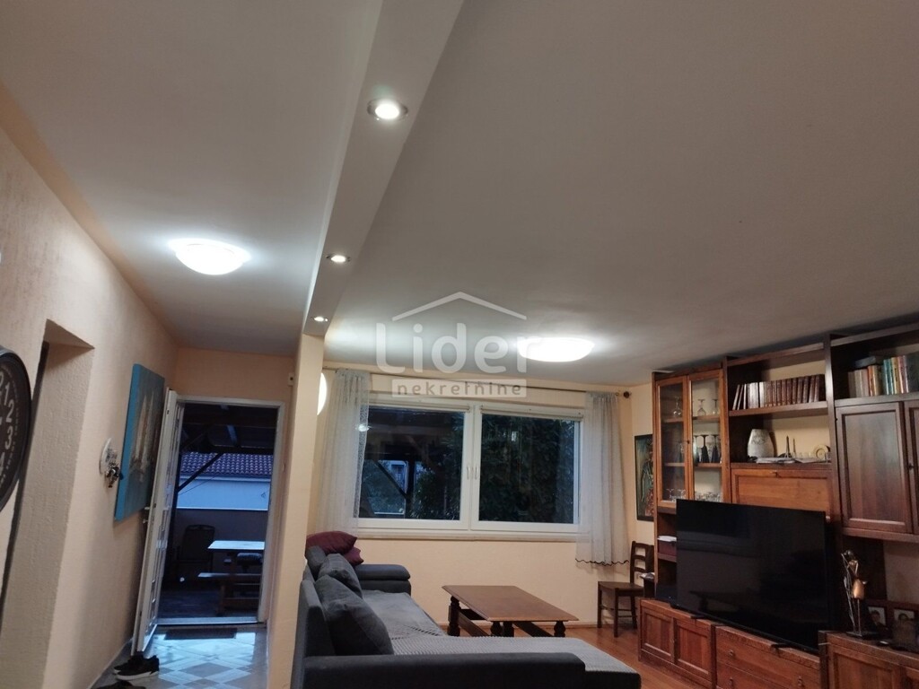 Image 6188719 - 4