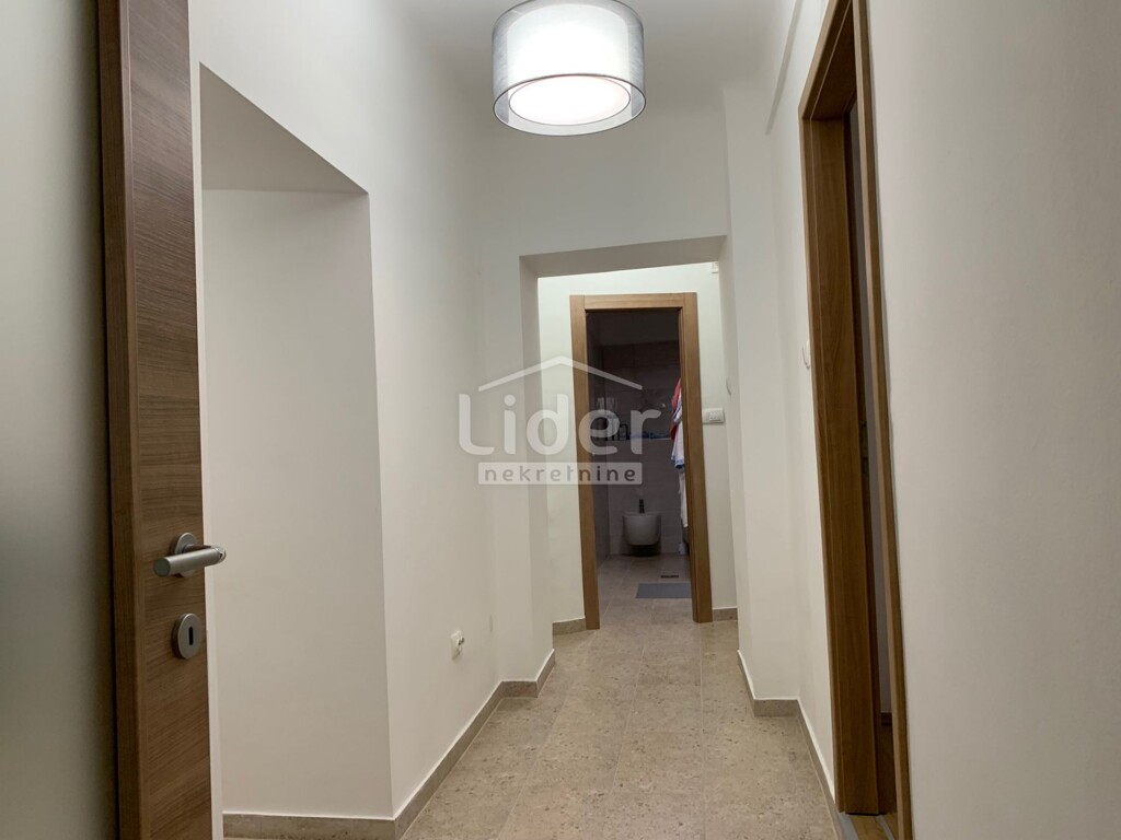 Image 6188720 - 20