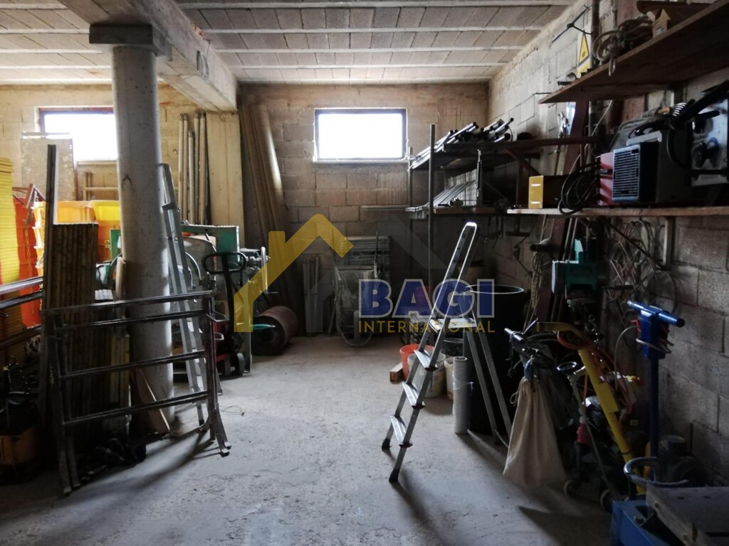 Image 6188754 - 3