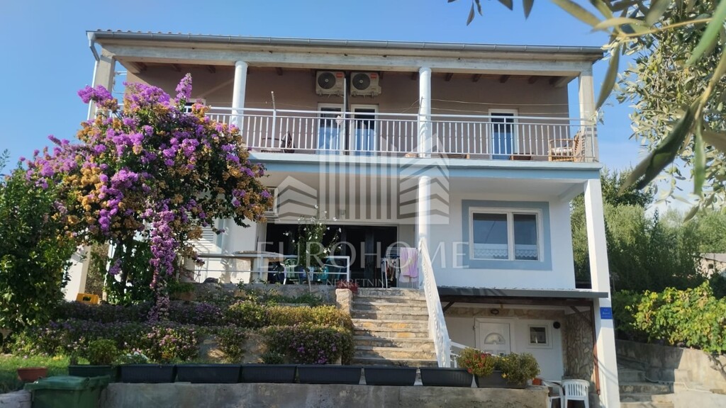 Image 6188759 - 23