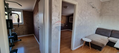 Thumbnail 6188883 - 6