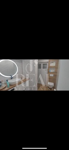 Thumbnail 6189371 - 6