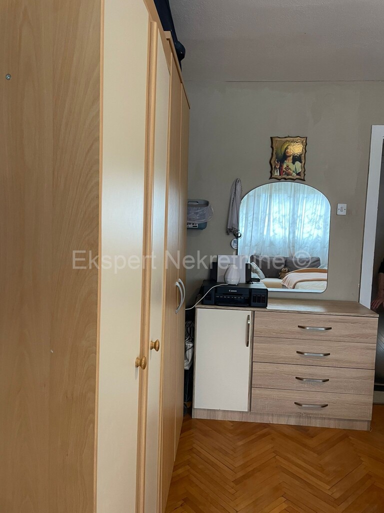 Image 6189373 - 9