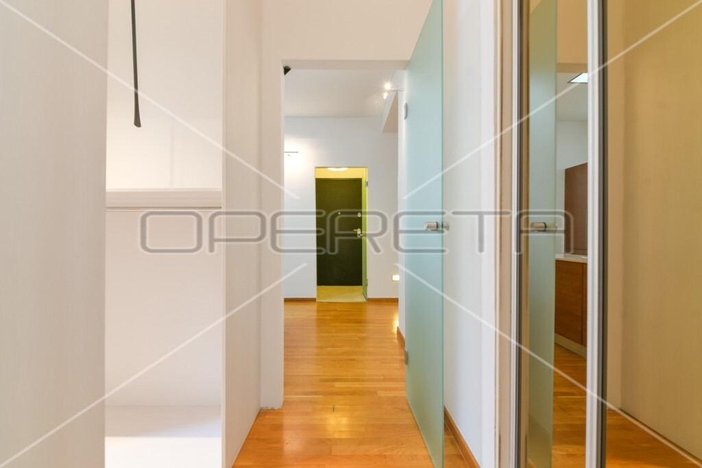 Image 6189466 - 14