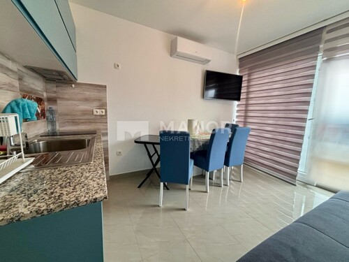 OTOK KRK, NJIVICE - Kuća s 4 apartmana, pogled