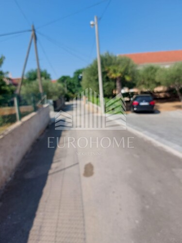 Thumbnail 6189952 - 6