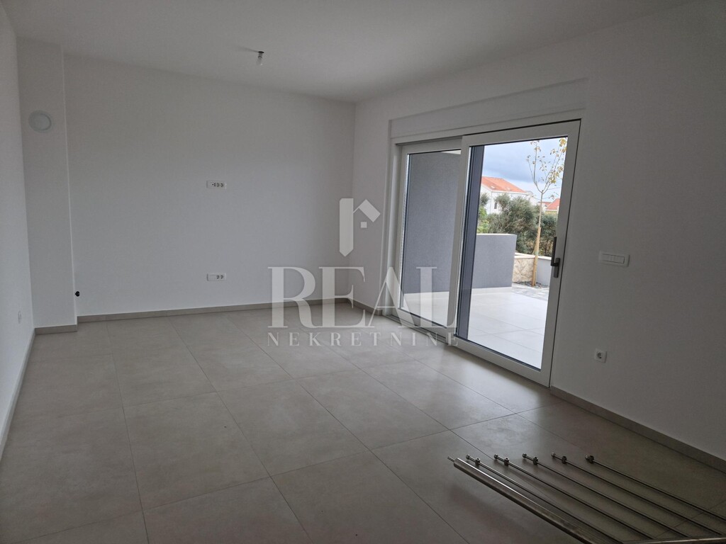 Image 6190001 - 1