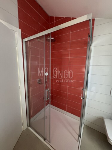 Thumbnail 6190411 - 6