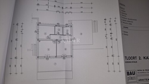 Thumbnail 6190695 - 10