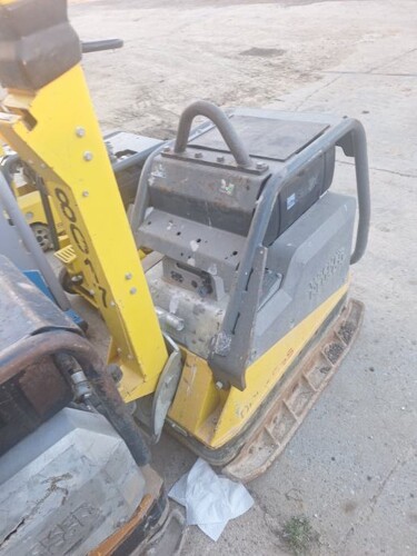 Vibro ploča Wacker DPU 6555H godina 2021 Težine 490 kg.