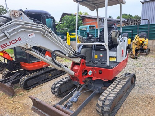 Mini bager Takeuchi TB 225 God.pr.2018 Težine 2,3 t.