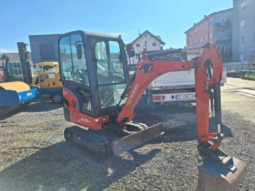 Mini bager kubota KX 016-4