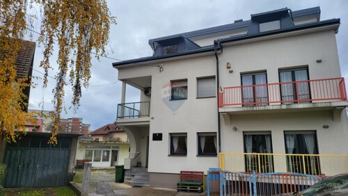 Velika Gorica - centar, kuća na prodaju 350 m2
