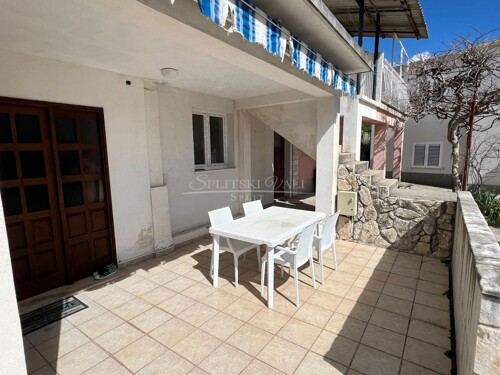 Žrnovnica- prodaja kuće 145m2