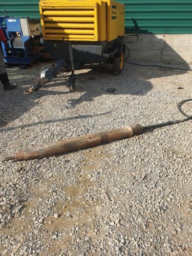 Raketa za bušenje ispod ceste 130 mm.Rabljena