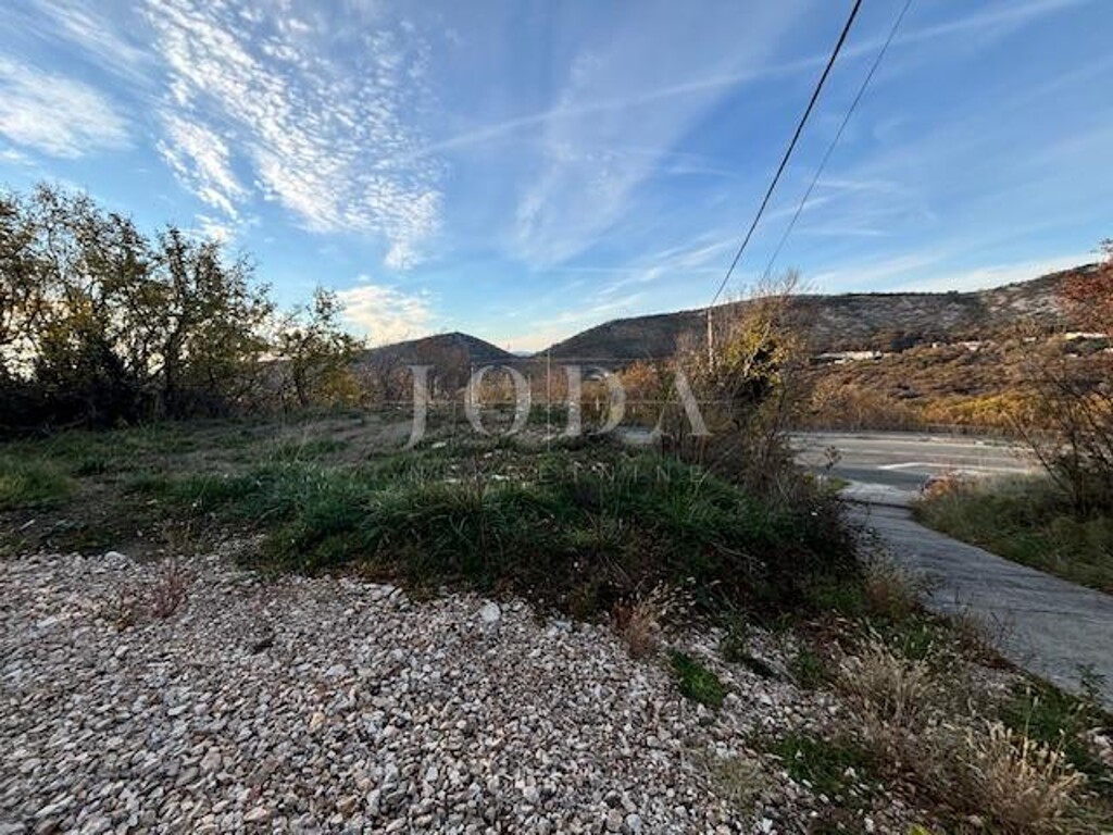 Image 6191798 - 8