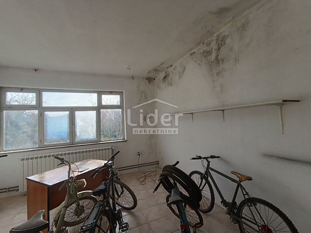 Image 6191828 - 3