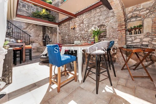 PRODAJA, LUKSUZNA VILA , ROVINJ, 390 M2