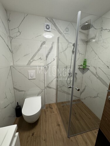 Thumbnail 6191929 - 13