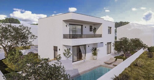 Samostojeća kuća s bazenom, Vodice