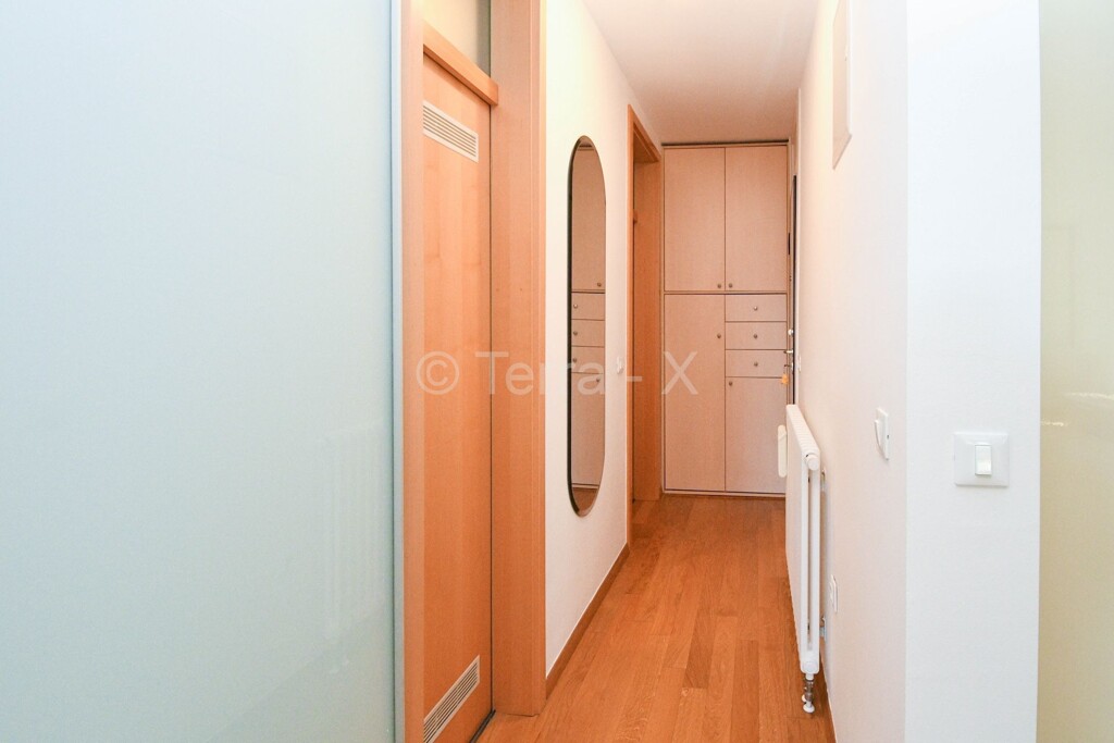 Image 6192001 - 21