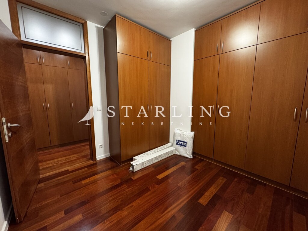 Image 6192442 - 6