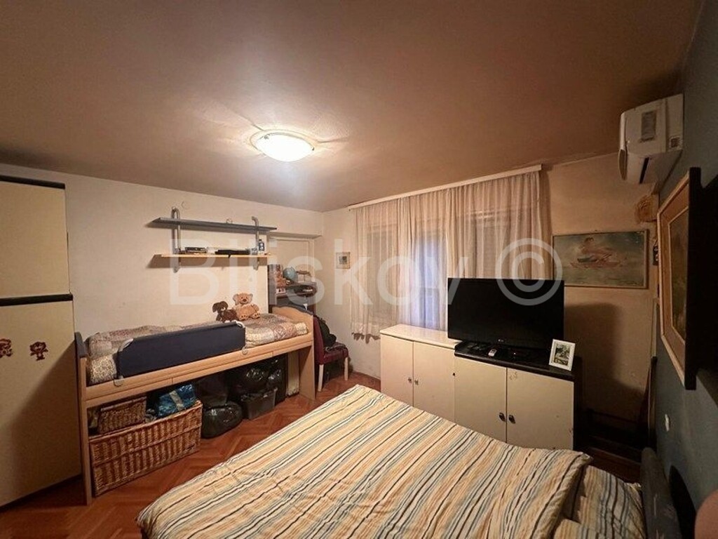 Image 6192450 - 8
