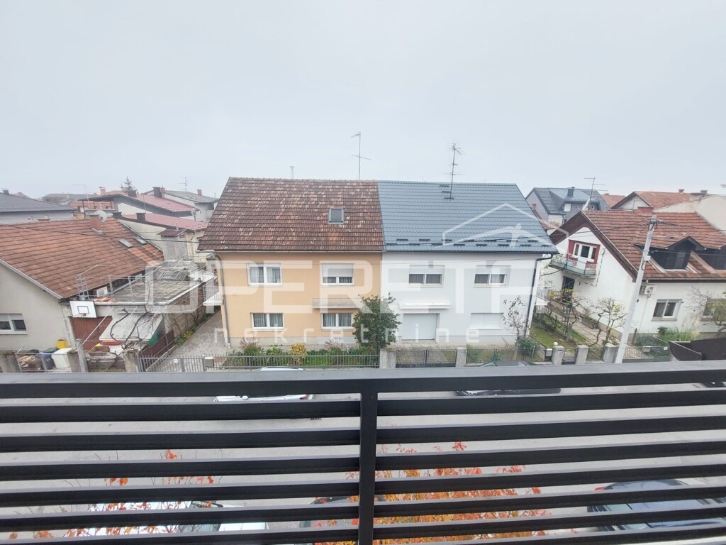 Image 6192531 - 11