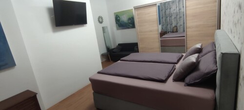Thumbnail 6192587 - 16