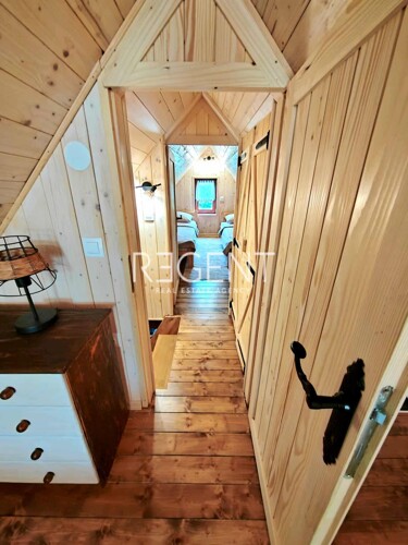 Thumbnail 6192595 - 9