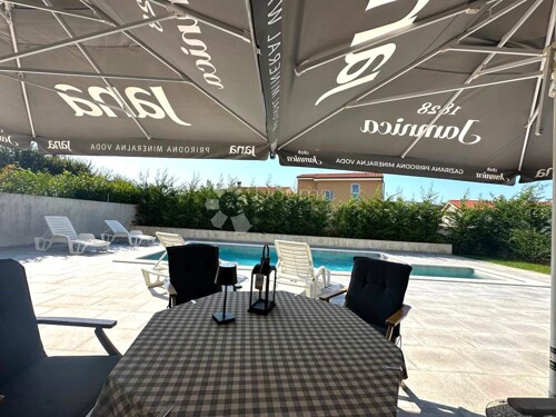 Thumbnail 6192983 - 13