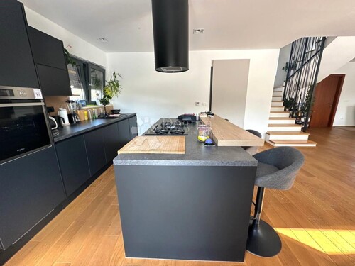 Thumbnail 6192983 - 11